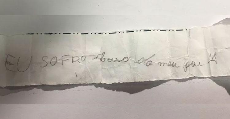  “Eu sofro abuso do meu pai”, diz bilhete de menina de 11 anos-0